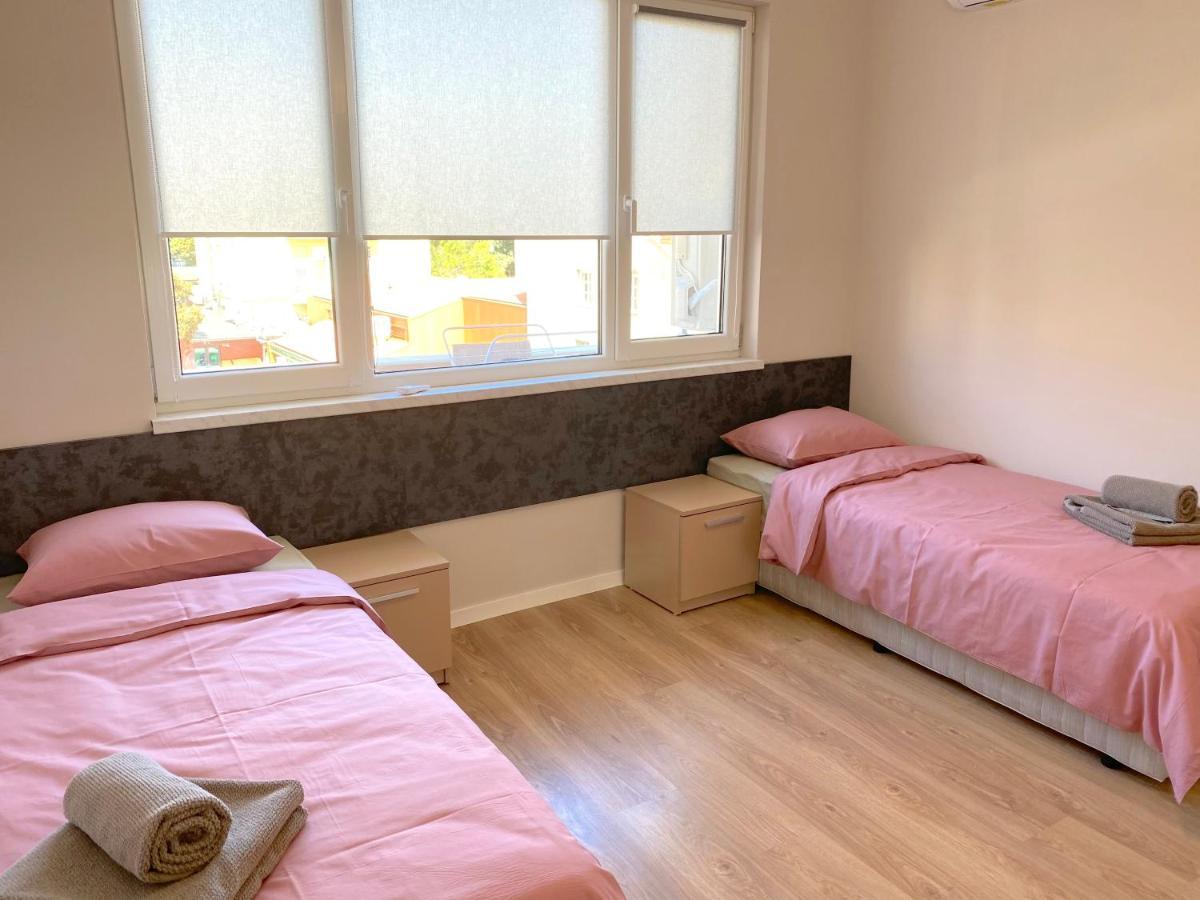 Top Centre Zara Apartment Stara Zagora Exterior photo